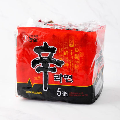 SHIN RAMYUM NOODLES (SPICY) 120GX5 PACK / 8-PACKS / 40PCS /  1 BOX